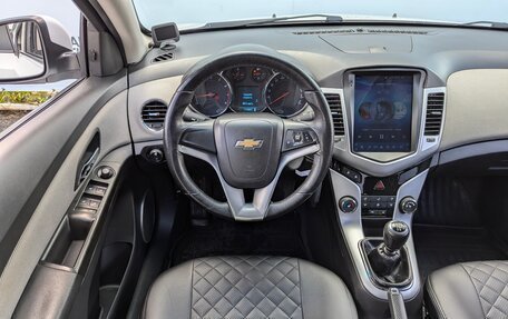 Chevrolet Cruze II, 2011 год, 680 000 рублей, 12 фотография