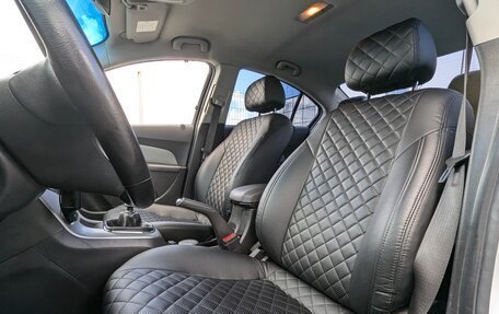 Chevrolet Cruze II, 2011 год, 680 000 рублей, 9 фотография