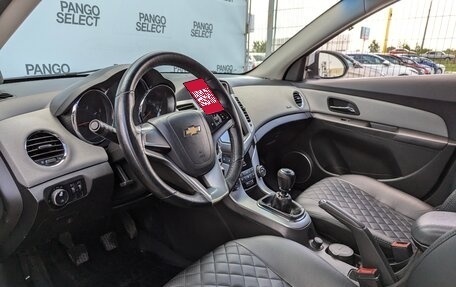 Chevrolet Cruze II, 2011 год, 680 000 рублей, 8 фотография