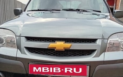 Chevrolet Niva I рестайлинг, 2011 год, 595 000 рублей, 1 фотография
