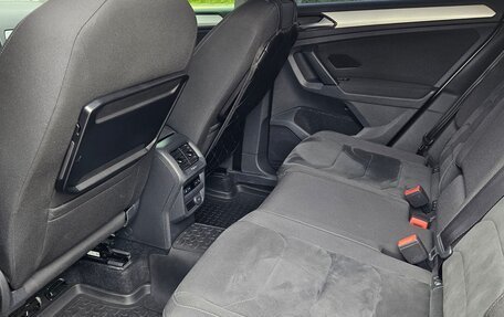 Volkswagen Tiguan II, 2017 год, 2 790 000 рублей, 16 фотография