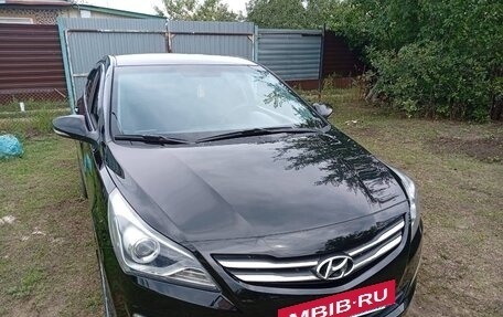 Hyundai Solaris II рестайлинг, 2016 год, 880 000 рублей, 8 фотография