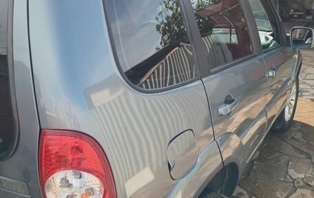 Chevrolet Niva I рестайлинг, 2011 год, 595 000 рублей, 7 фотография