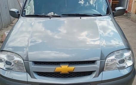 Chevrolet Niva I рестайлинг, 2011 год, 595 000 рублей, 9 фотография