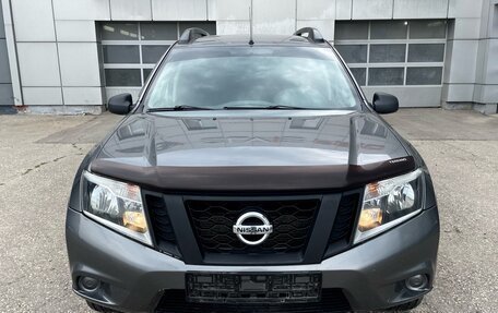 Nissan Terrano III, 2015 год, 725 000 рублей, 2 фотография
