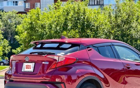 Toyota C-HR I рестайлинг, 2017 год, 1 850 000 рублей, 4 фотография