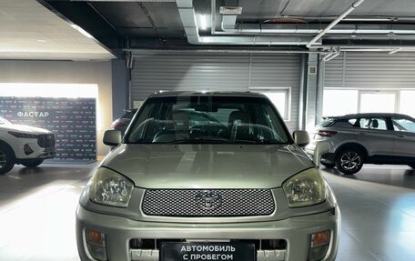 Toyota RAV4, 2000 год, 692 000 рублей, 2 фотография