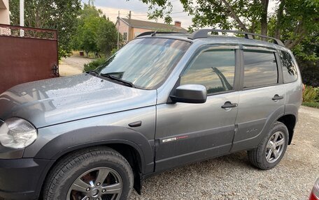 Chevrolet Niva I рестайлинг, 2015 год, 800 000 рублей, 12 фотография