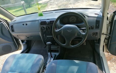 Toyota Duet, 2002 год, 330 000 рублей, 9 фотография