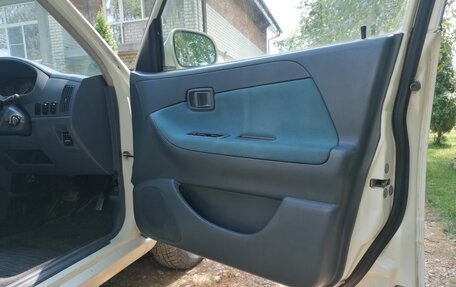 Toyota Duet, 2002 год, 330 000 рублей, 13 фотография