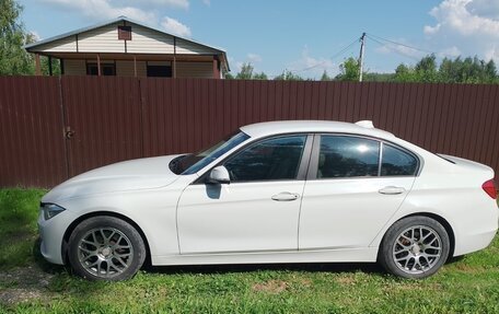 BMW 3 серия, 2014 год, 1 150 000 рублей, 3 фотография