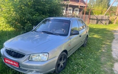 Hyundai Accent II, 2004 год, 210 000 рублей, 1 фотография