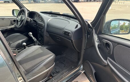 Chevrolet Niva I рестайлинг, 2015 год, 499 000 рублей, 11 фотография