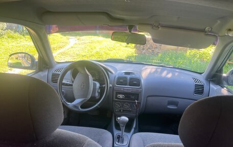 Hyundai Accent II, 2004 год, 210 000 рублей, 13 фотография