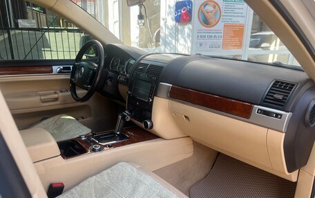 Volkswagen Touareg III, 2006 год, 1 450 000 рублей, 6 фотография