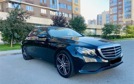 Mercedes-Benz E-Класс, 2016 год, 2 450 000 рублей, 5 фотография