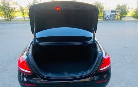 Mercedes-Benz E-Класс, 2016 год, 2 450 000 рублей, 4 фотография
