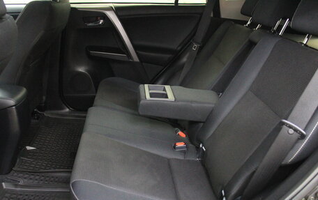 Toyota RAV4, 2016 год, 2 295 000 рублей, 22 фотография