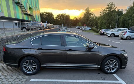 Volkswagen Passat B8 рестайлинг, 2017 год, 2 150 000 рублей, 3 фотография