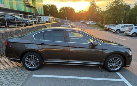Volkswagen Passat B8 рестайлинг, 2017 год, 2 150 000 рублей, 6 фотография