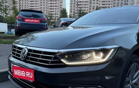 Volkswagen Passat B8 рестайлинг, 2017 год, 2 150 000 рублей, 20 фотография