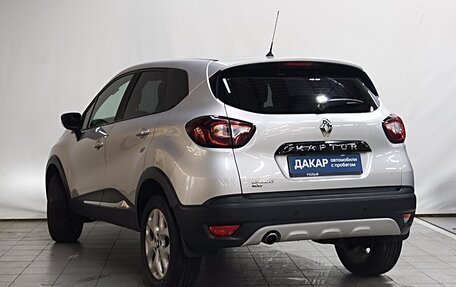 Renault Kaptur I рестайлинг, 2017 год, 1 100 000 рублей, 4 фотография