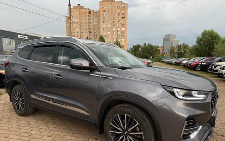 Chery Tiggo 8 Pro, 2022 год, 1 890 000 рублей, 3 фотография