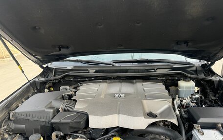Toyota Land Cruiser 200, 2014 год, 3 850 000 рублей, 7 фотография