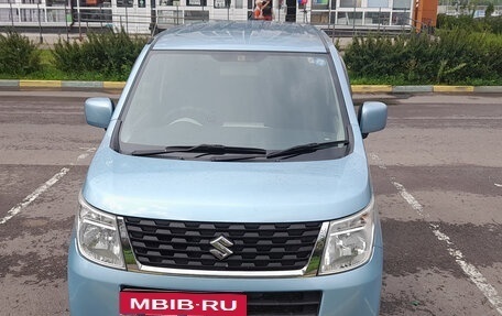 Suzuki Wagon R V, 2015 год, 700 000 рублей, 1 фотография