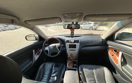 Toyota Camry, 2010 год, 1 300 000 рублей, 6 фотография