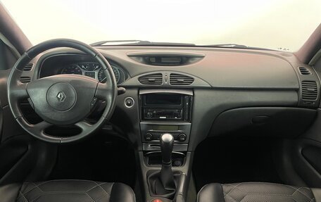Renault Laguna II, 2003 год, 370 000 рублей, 12 фотография