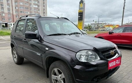 Chevrolet Niva I рестайлинг, 2014 год, 710 000 рублей, 3 фотография