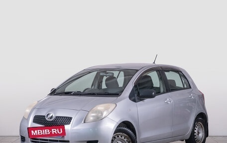 Toyota Vitz, 2005 год, 599 000 рублей, 2 фотография