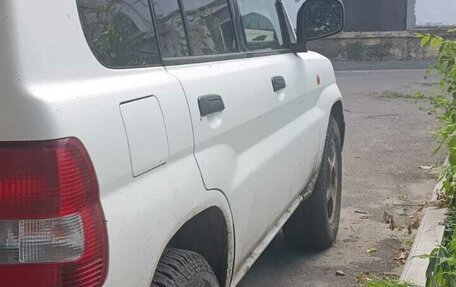Mitsubishi Pajero iO, 2000 год, 500 000 рублей, 3 фотография