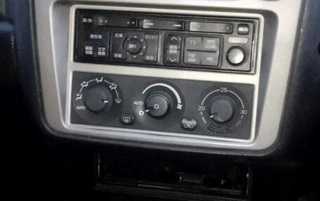 Mitsubishi Pajero iO, 2000 год, 500 000 рублей, 5 фотография