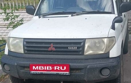 Mitsubishi Pajero iO, 2000 год, 500 000 рублей, 2 фотография