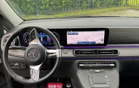 Mercedes-Benz V-Класс, 2024 год, 18 250 000 рублей, 13 фотография