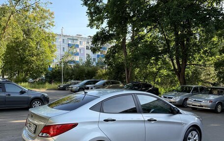 Hyundai Solaris II рестайлинг, 2015 год, 968 000 рублей, 4 фотография