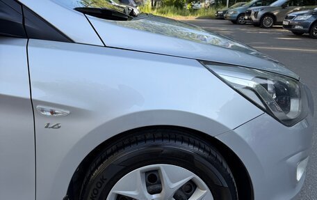 Hyundai Solaris II рестайлинг, 2015 год, 968 000 рублей, 13 фотография
