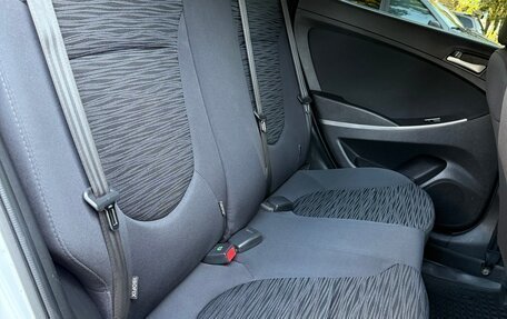 Hyundai Solaris II рестайлинг, 2015 год, 968 000 рублей, 29 фотография