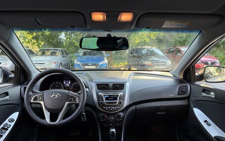 Hyundai Solaris II рестайлинг, 2015 год, 968 000 рублей, 36 фотография