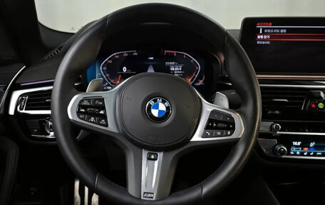 BMW 5 серия, 2022 год, 4 290 000 рублей, 14 фотография
