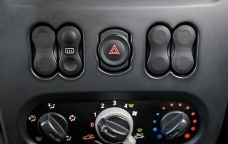 Renault Sandero I, 2010 год, 548 000 рублей, 28 фотография