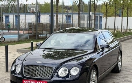 Bentley Continental Flying Spur, 2006 год, 1 500 000 рублей, 3 фотография
