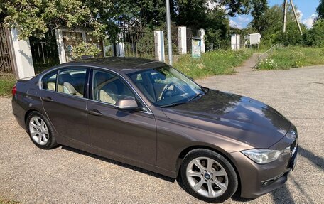 BMW 3 серия, 2013 год, 1 650 000 рублей, 2 фотография