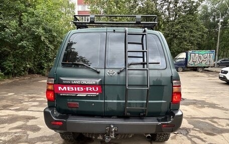 Toyota Land Cruiser 100 рестайлинг 2, 1999 год, 1 500 000 рублей, 6 фотография