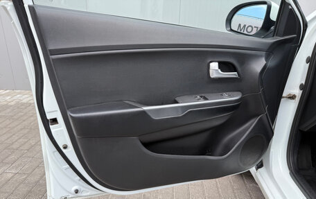 KIA Rio III рестайлинг, 2013 год, 832 000 рублей, 18 фотография