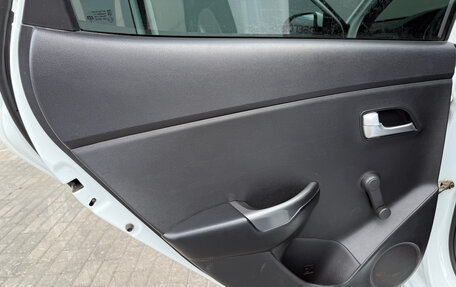 KIA Rio III рестайлинг, 2013 год, 832 000 рублей, 19 фотография