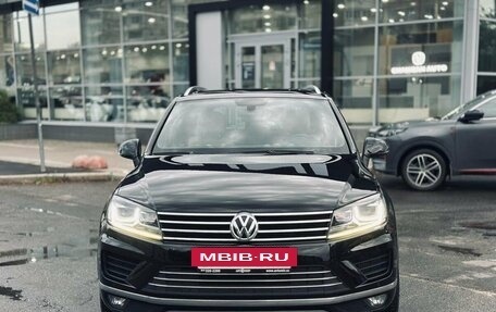 Volkswagen Touareg III, 2016 год, 2 875 000 рублей, 2 фотография