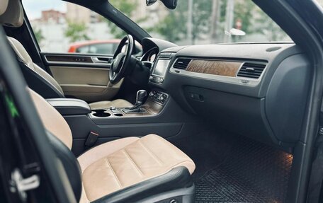 Volkswagen Touareg III, 2016 год, 2 875 000 рублей, 15 фотография